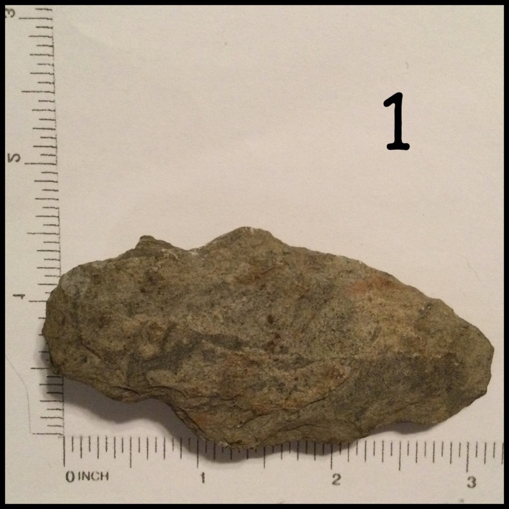 Projectile Points - Arrowheads - Picture 3 of 11